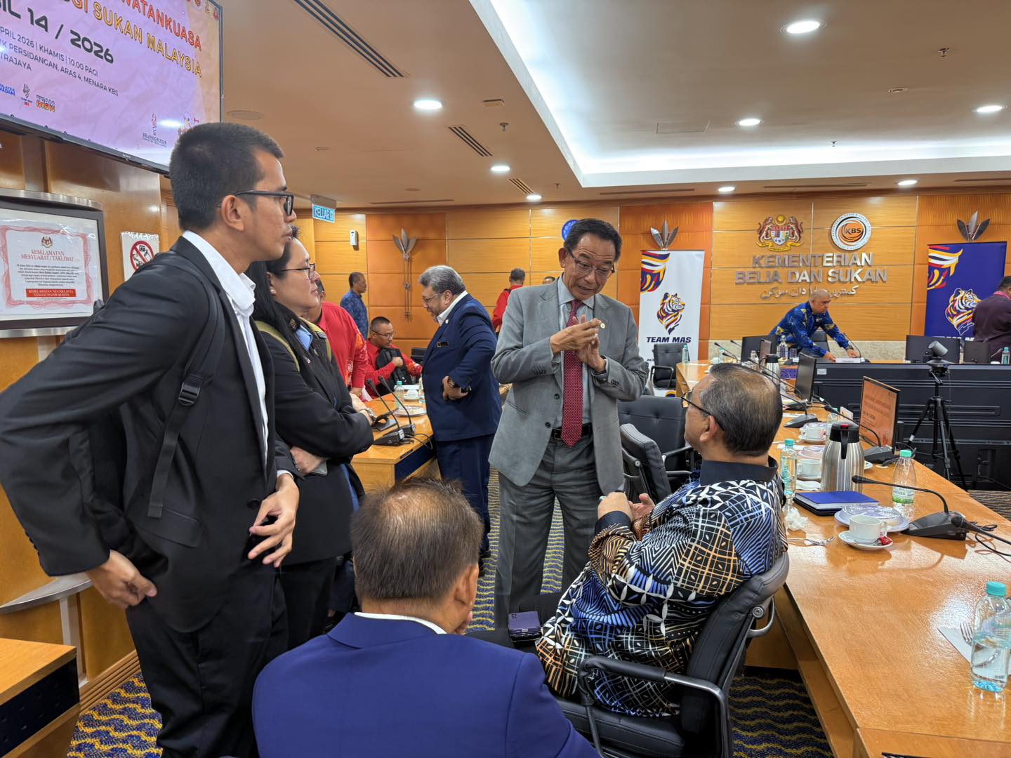Nizam cadang SUKMA diteruskan secara sederhana, Sabah–Sarawak sepakat